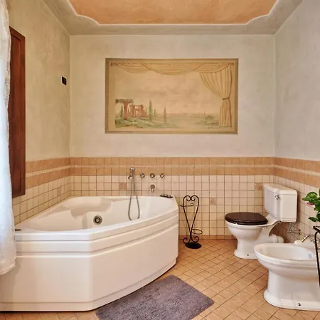 Casa Arianna: Incantevole Vista Lago E Piscina * Salò