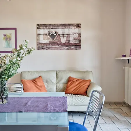 Casa Arianna: Incantevole Vista Lago E Piscina * Salo